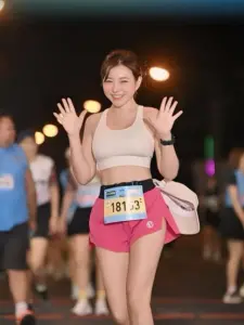 aomsin_tannida เปิดวาร์ป